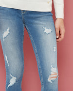 Kimle Ripped Skinny Jeans